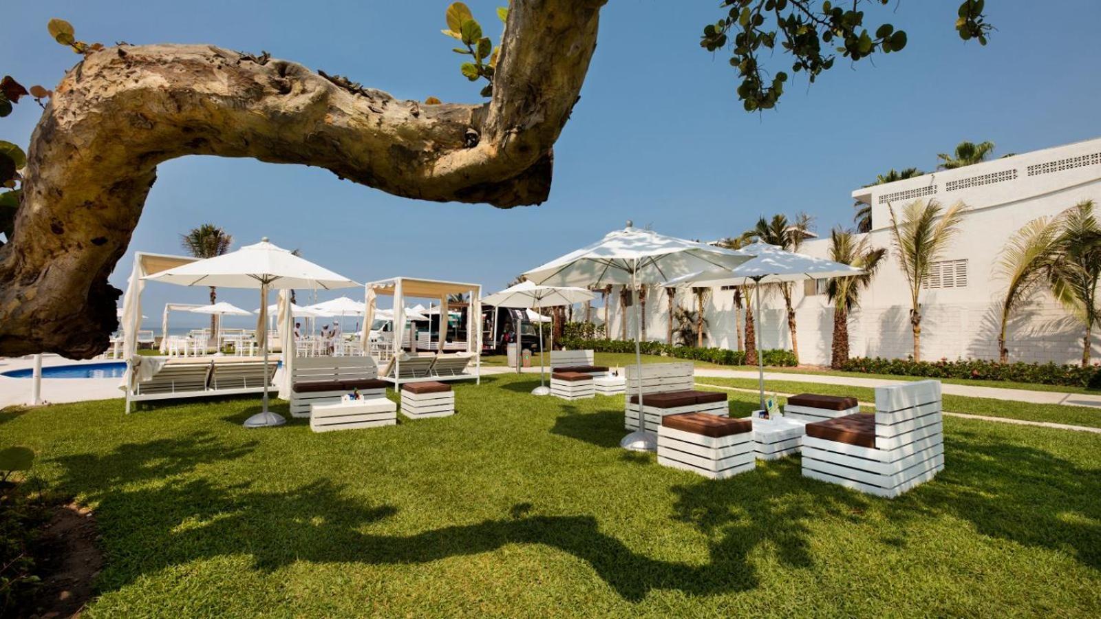 Palacio Mundo Imperial Riviera Diamante Acapulco Exteriér fotografie The beach club at the resort